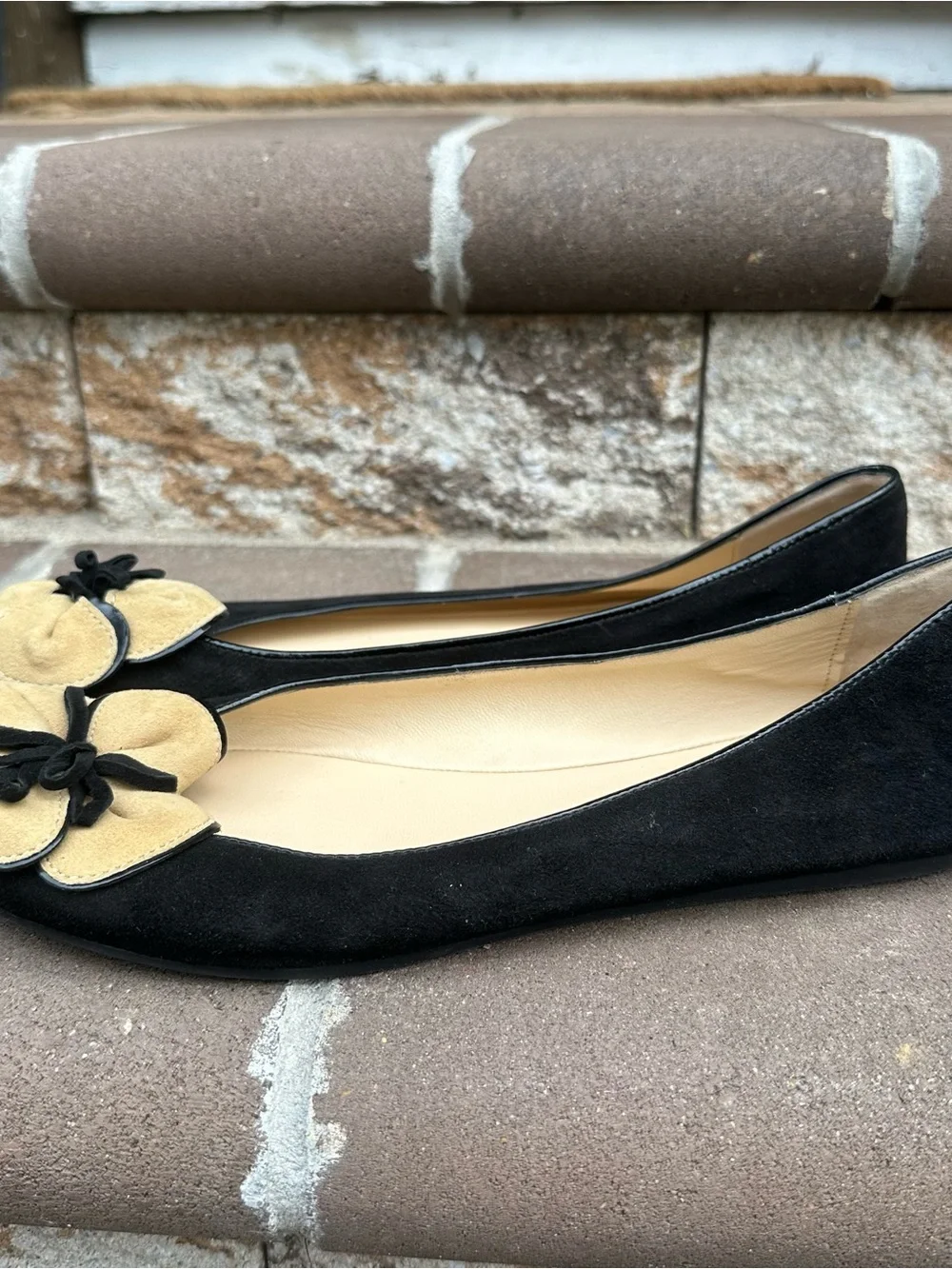Kate Spade Black Suede Tan Floral Appliqué Slip On Ballet Flats Size 9.5
